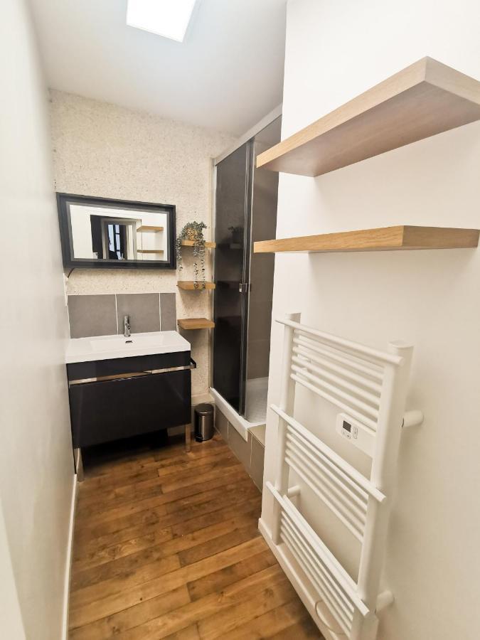 Ferienwohnung Loft Atypique Au Calme Avec Cour Privative Bourges Exterior foto