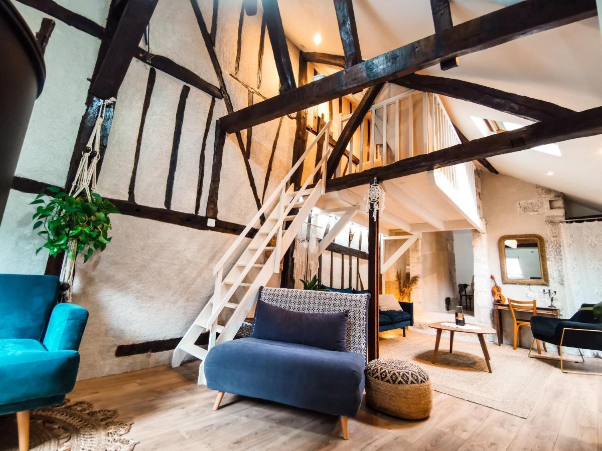 Ferienwohnung Loft Atypique Au Calme Avec Cour Privative Bourges Exterior foto