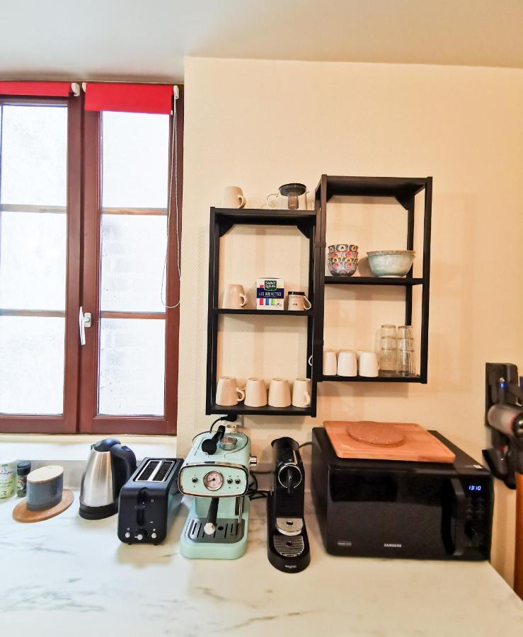 Ferienwohnung Loft Atypique Au Calme Avec Cour Privative Bourges Exterior foto